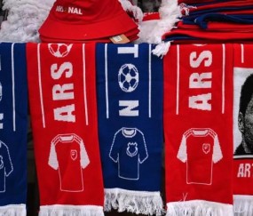 官网赛事新闻-【英超】萨卡传射马丁内利双响，阿森纳4-0埃弗顿