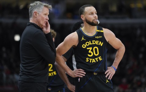 英雄联盟世界赛官网导航-科尔：库里很沮丧 他现在在做投篮训练&amp;状态还达不到参加训练程度