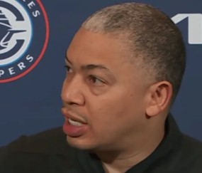 LOL赛事官网-卢：当哈登有机会休息时，我们的年轻球员真的挺身而出了