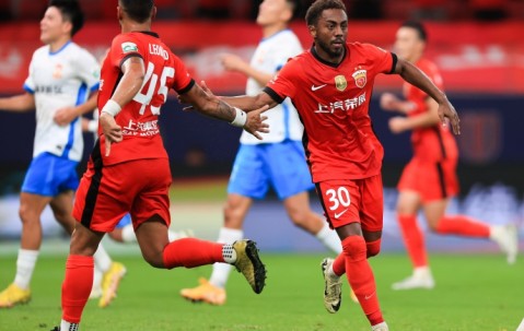 官网赛事新闻-体坛王晓瑞：海港伤兵满营谁之过 穆帅没了左膀右臂